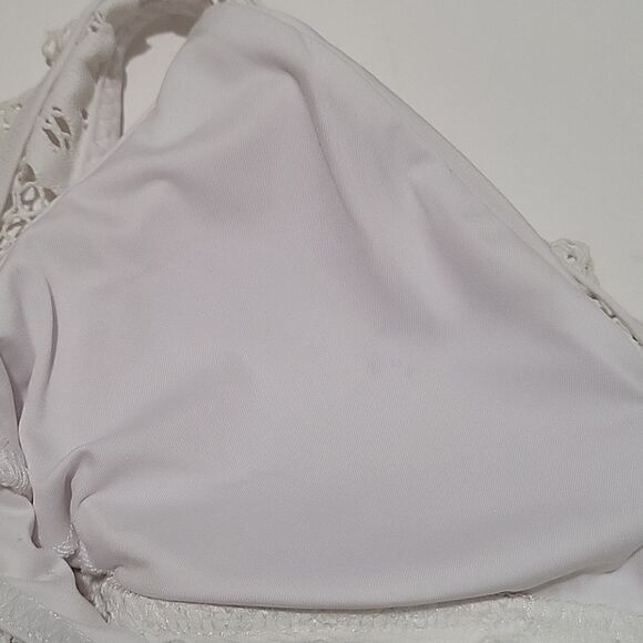 Becca by Rebecca Virtue White Captured Crochet One-Piece Swimsuit - Picture 14 of 16